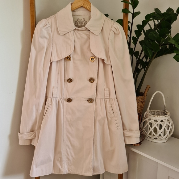 Forever New Jackets & Blazers - Forever New Beige Trenchcoat Coat Size 12